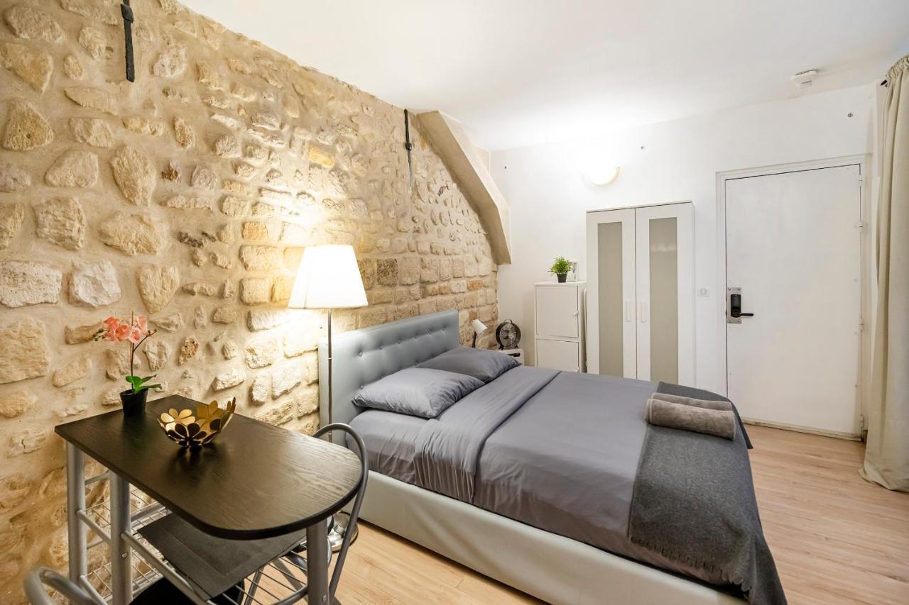 Entre Opéra Et Montmartre Appartamento